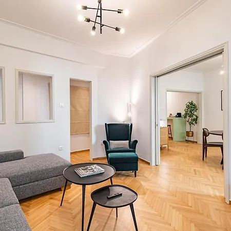 Apartment Stellie Elegant Mid-century Modern 2bd-2bath